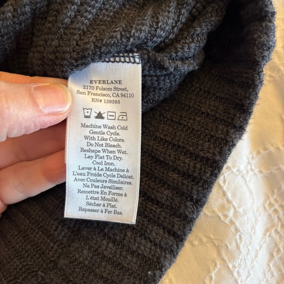 Everlane  Cozy Ribbed  Funnel Neck Sweater Black Size M  Organic Cotton Blend - Picture 9 of 14